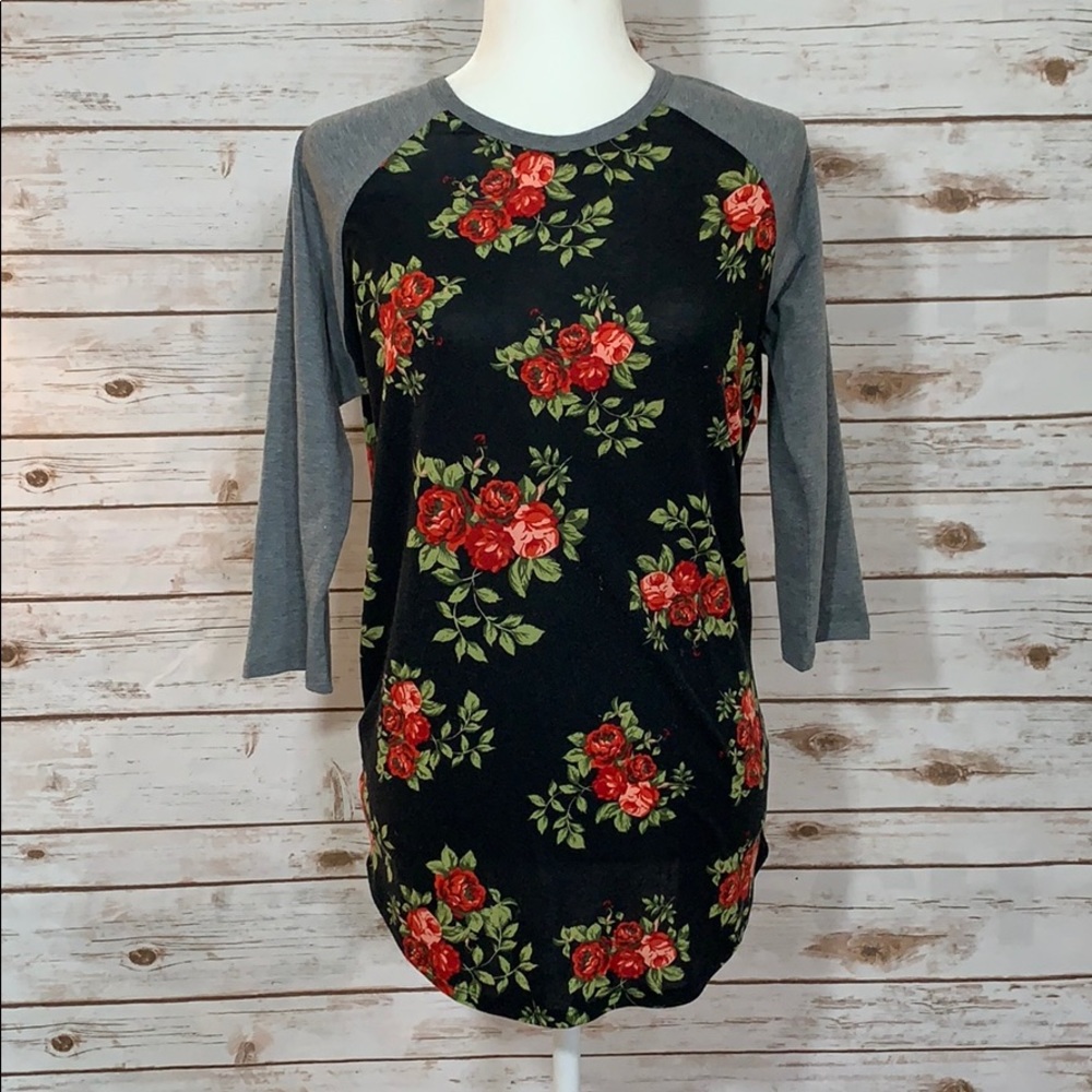 LulaRoe Black and gray rose shirt size S